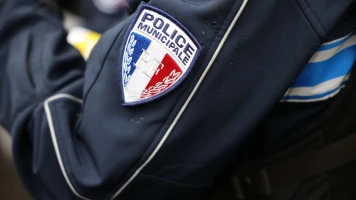 Adolescent arrêté après avoir renversé un policier à Schiltigheim en motocross
