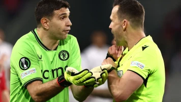 Emiliano Martinez en quarts de finale de la Ligue Europa Lille - Aston Villa