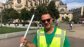 Porteur de Flamme Olympique 2024: Ludovic Franceschet, Éboueur Populaire sur TikTok