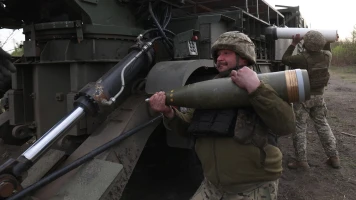 La Chambre des représentants des États-Unis approuve une aide de 61 milliards de dollars pour soutenir l'Ukraine contre l'avancée de la Russie