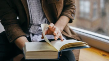 Illettrisme en France: Étude de l'Insee révèle des lacunes en lecture et écriture