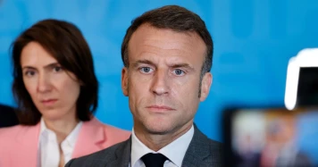 Macron face à la malédiction des seconds mandats: défis et opportunités