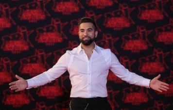 Kendji Girac se remet d'une blessure par balle, une éventuelle dépendance est révélée