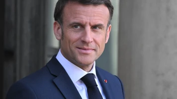 Macron soutient le débat sur la défense nucléaire européenne face à la Russie