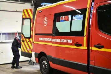 Tragédie en Loire: Une jeune fille décède après une chute de toit