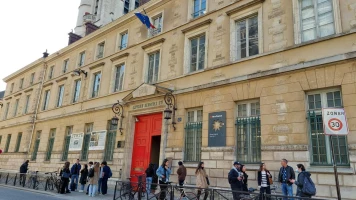 Immobilier à Paris: Impact de l'éducation de qualité sur les prix