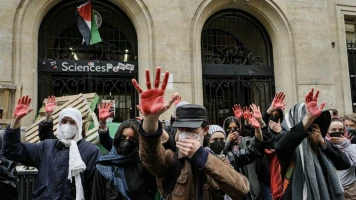 Manifestation à Sciences Po Paris contre les massacres à Gaza