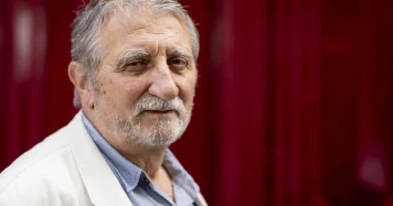 Jean-Paul Brighelli Expose les Failles du Système Éducatif Français