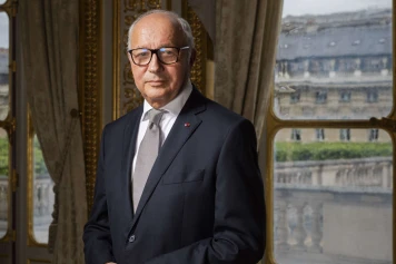 Conseil Constitutionnel: Réforme de l'Immigration et des Retraites en France