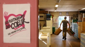Colombe, bénévole du Rassemblement national, confrontée à la pauvreté