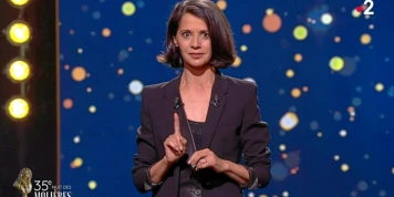 Sophia Aram, lauréate du Molière, plaide pour la solidarité et critique le silence