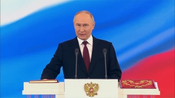 Vladimir Poutine prête serment pour un 5ème mandat, défiant les défis mondiaux