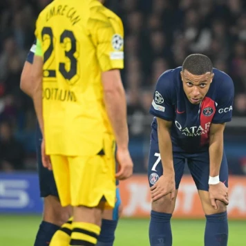Dortmund bat le PSG 1-0, met fin au rêve de quadruplé en Ligue des Champions