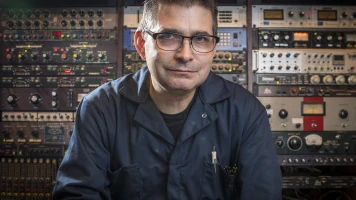 Steve Albini: Icone du Rock Indépendant Américain, Sa Carrière et Mort