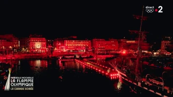 Soprano's Spectacular Performance Ends Day at Vieux-Port