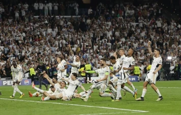 PSG Triomphe, Real Madrid Défait: Perspectives de la Super Ligue