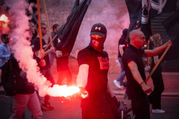Rassemblement de l'extrême droite à Paris: Commémoration de Sébastien Deyzieu