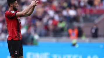 Olivier Giroud rend hommage à sa mère lors du dernier match, la Serie A célèbre les mères