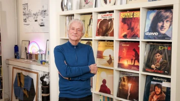 Dave, chanteur des années 70, vise la vente d'un million d'albums malgré la retraite