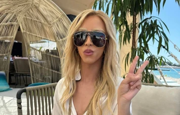 Bilal Hassani Brille dans 'Les Reines du Drame' à Cannes, Retour à la Musique le 7 Juin