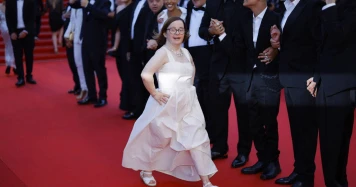 Les temps forts du Festival de Cannes : Critiques, célébrations et projections à venir
