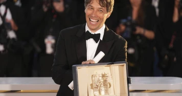 Anora de Sean Baker remporte la palme d'or - Hommage aux travailleurs du sexe