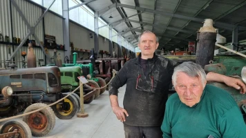 Musée de Tracteurs à Loulans-Verchamp: Collection Unique Financée par le Département