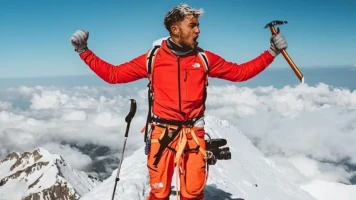 Inoxtag et Mathis Dumas: Expédition au Mont Everest en cours