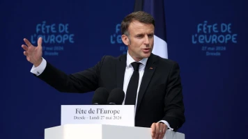 Macron souligne l'engagement européen et la démocratie lors de sa visite en Allemagne