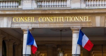 France étend l'aide juridictionnelle aux étrangers en situation irrégulière