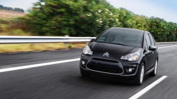 Stellantis Groupe: Rappel de voitures C3 et DS3 pour airbags Takata défectueux