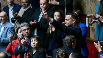 Sanction disciplinaire pour Sébastien Delogu: LFI condamne et appelle à la révision