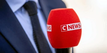CNews: Chaîne de débat rentable avec une audience croissante en 2024