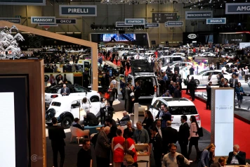 Salon automobile de Genève ferme en raison de l'intérêt décroissant des constructeurs