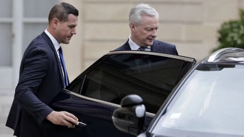 La dette française abaissée à AA- par S&P, déficit à 5,5% en 2023