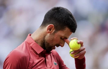 Djokovic se retire de Roland-Garros pour blessure, vise les Jeux Olympiques