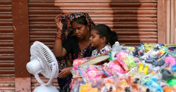Réchauffement Climatique: Urgence de Réduire les Émissions pour Limiter à 1,5°C