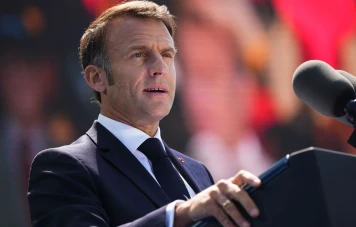 Président souligne la liberté, démocratie et lutte contre l'extrême droite