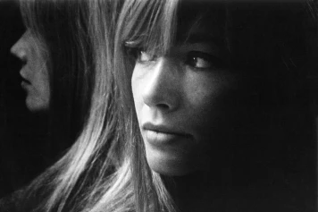 Hommage à Françoise Hardy, icône de la musique française à 80 ans