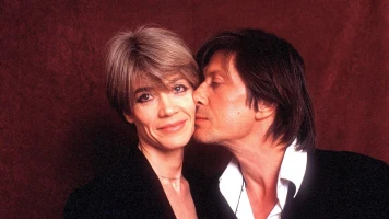 Françoise Hardy: L'icône de la chanson et la jeunesse amoureuse à 18 ans