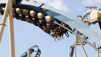 Nouvelle attraction 'Toutatis' au Parc Astérix - Un succès météorologique