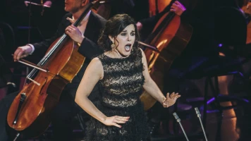 Hommage à Jodie Devos, talentueuse chanteuse lyrique belge, décédée à 35 ans