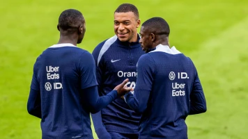 FFF organise des voyages familiaux pour les matchs de football à prix abordable