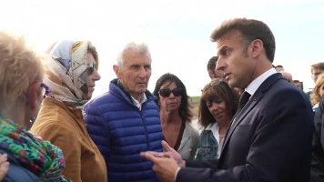 Macron Critiqué pour Commentaires sur Changement d'État Civil - Nouveau Front Populaire