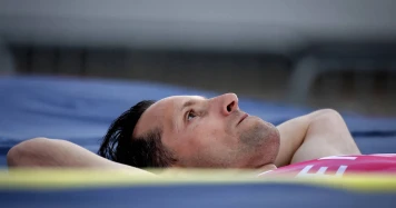Renaud Lavillenie vise la qualification pour les Jeux de Paris malgré les obstacles