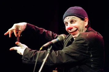 Hommage à Howard Buten, le clown Buffo : un artiste au grand cœur