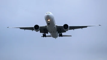 Incident de vol Air France : retour à Paris CDG après un problème de pressurisation