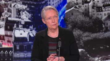 Polémique à Mayotte : Élisabeth Borne face aux critiques des enseignants