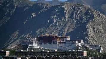 Séisme dévastateur au Tibet : 95 morts et des milliers de blessés
