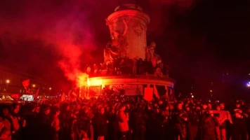Célébrations controversées à Paris et Lyon suite à la mort de Jean-Marie Le Pen